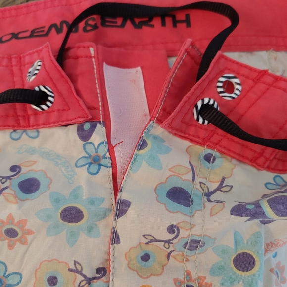 Ocean & Earth Men Swimwear surf board coastal beach multicolor short size 32 NWT - Picture 8 of 9